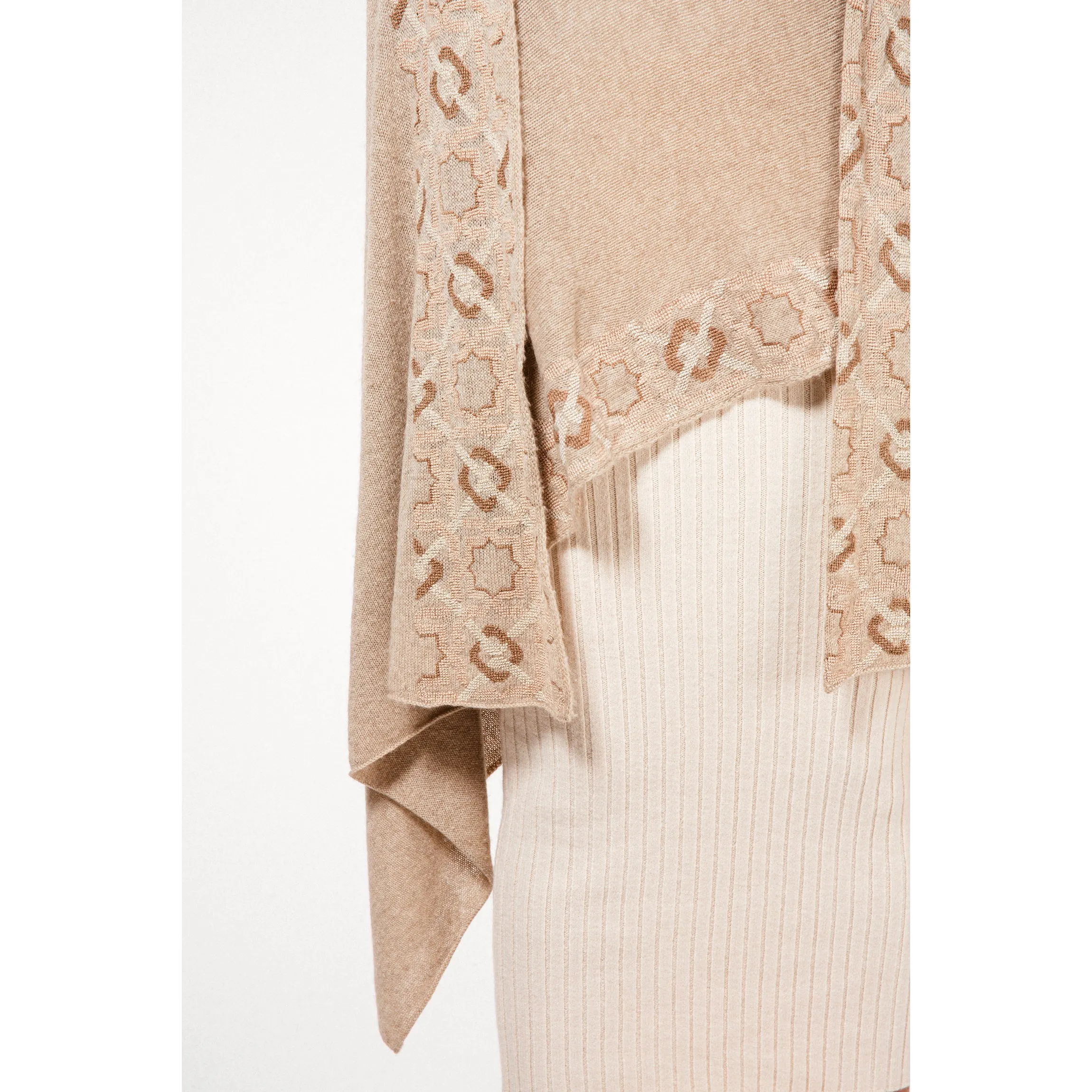 BEIGE CASHMERE SHAWL