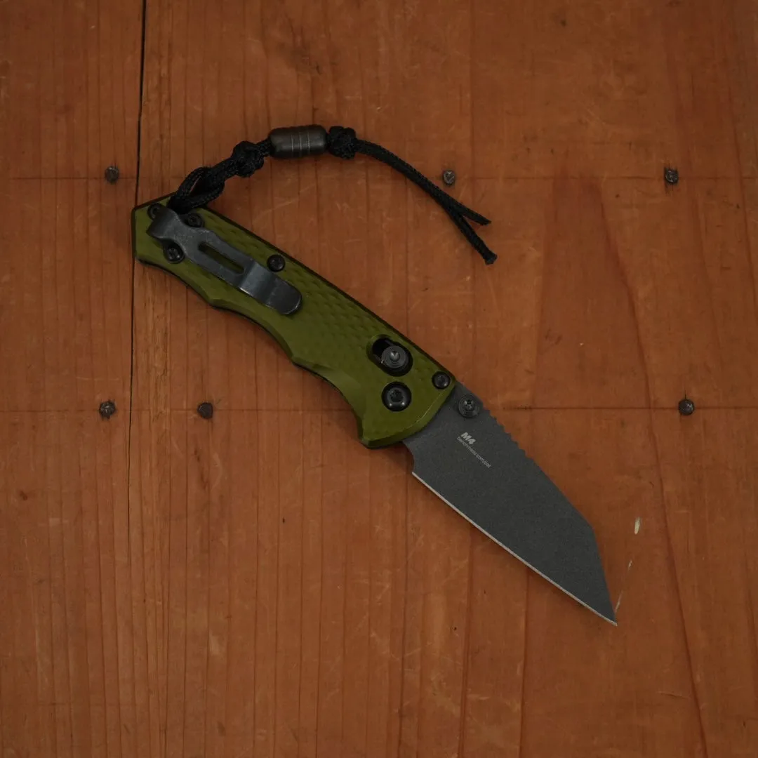 Benchmade 290BK-2 Full Immunity Wharncliffe CPM-M4 AXIS Lock Woodland Green Handle