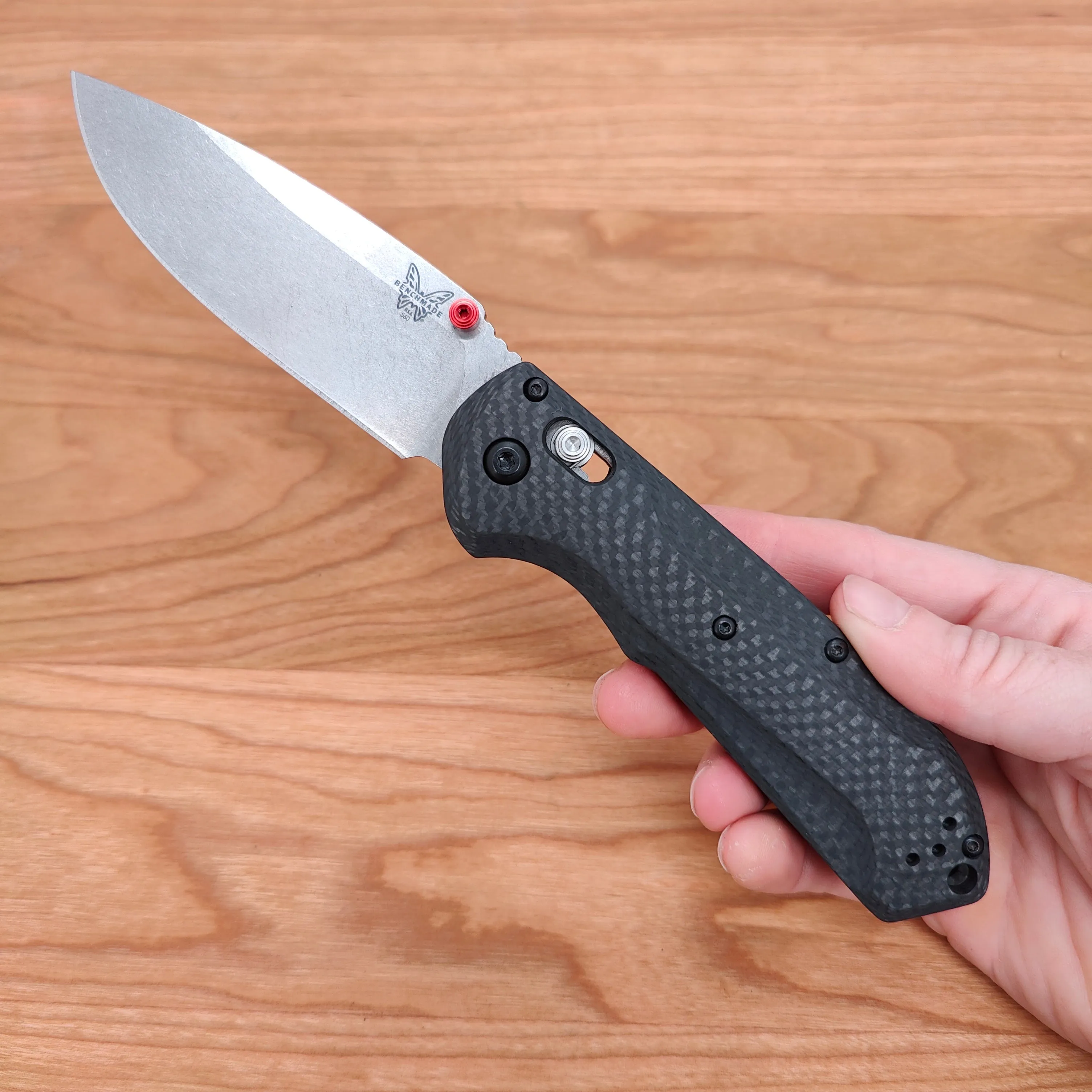 Benchmade 560-03 Freek Drop Point CPM-S90V AXIS Lock Carbon Fiber Handle