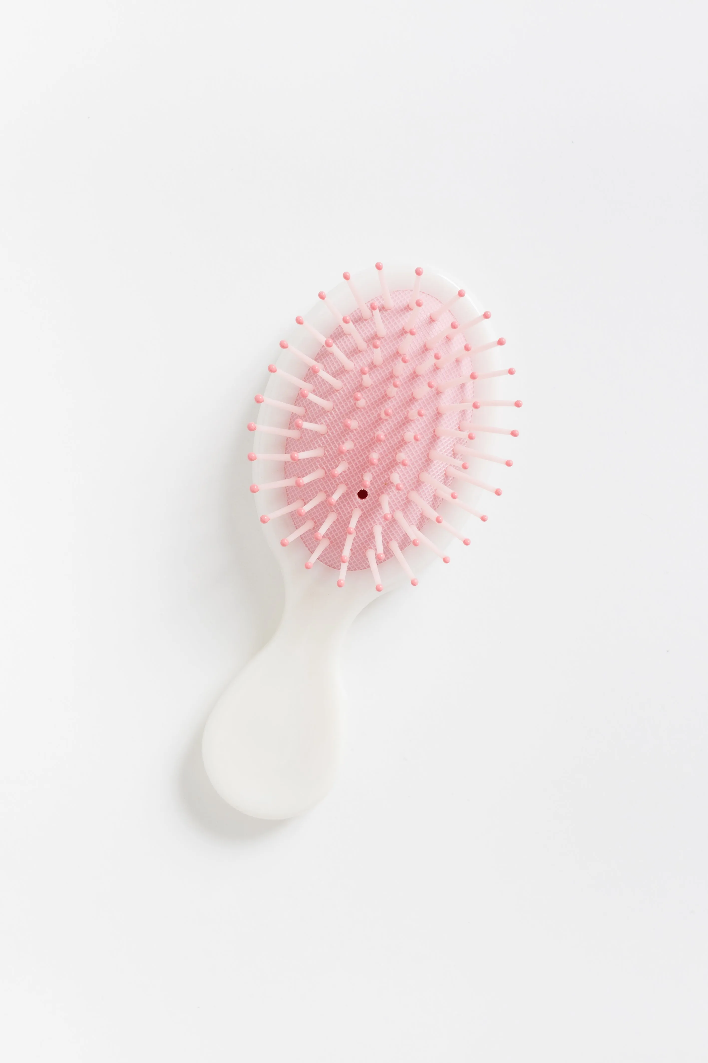 Cove Travel Brush