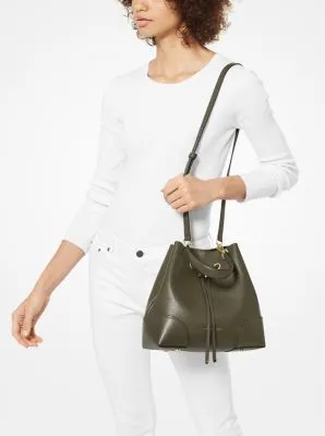 Mercer Gallery Medium Pebbled Leather Shoulder Bag