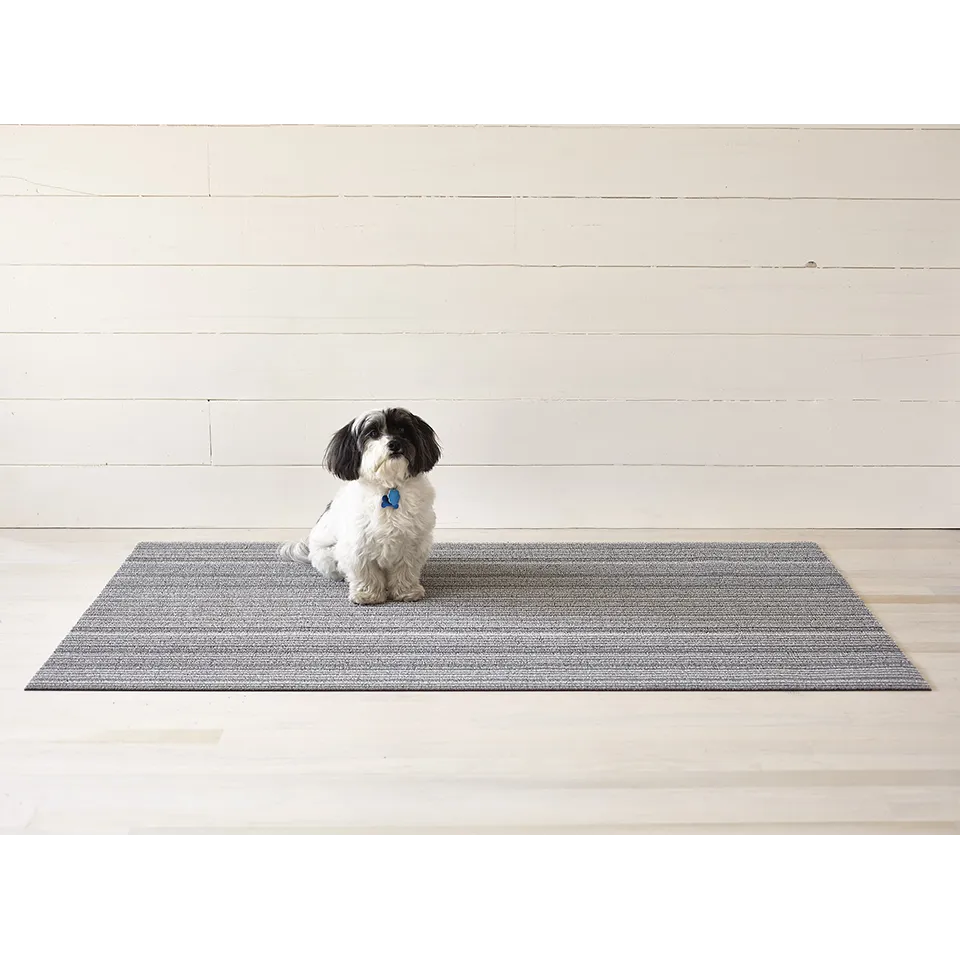 SKINNY STRIPE SHAG MAT, SHADOW